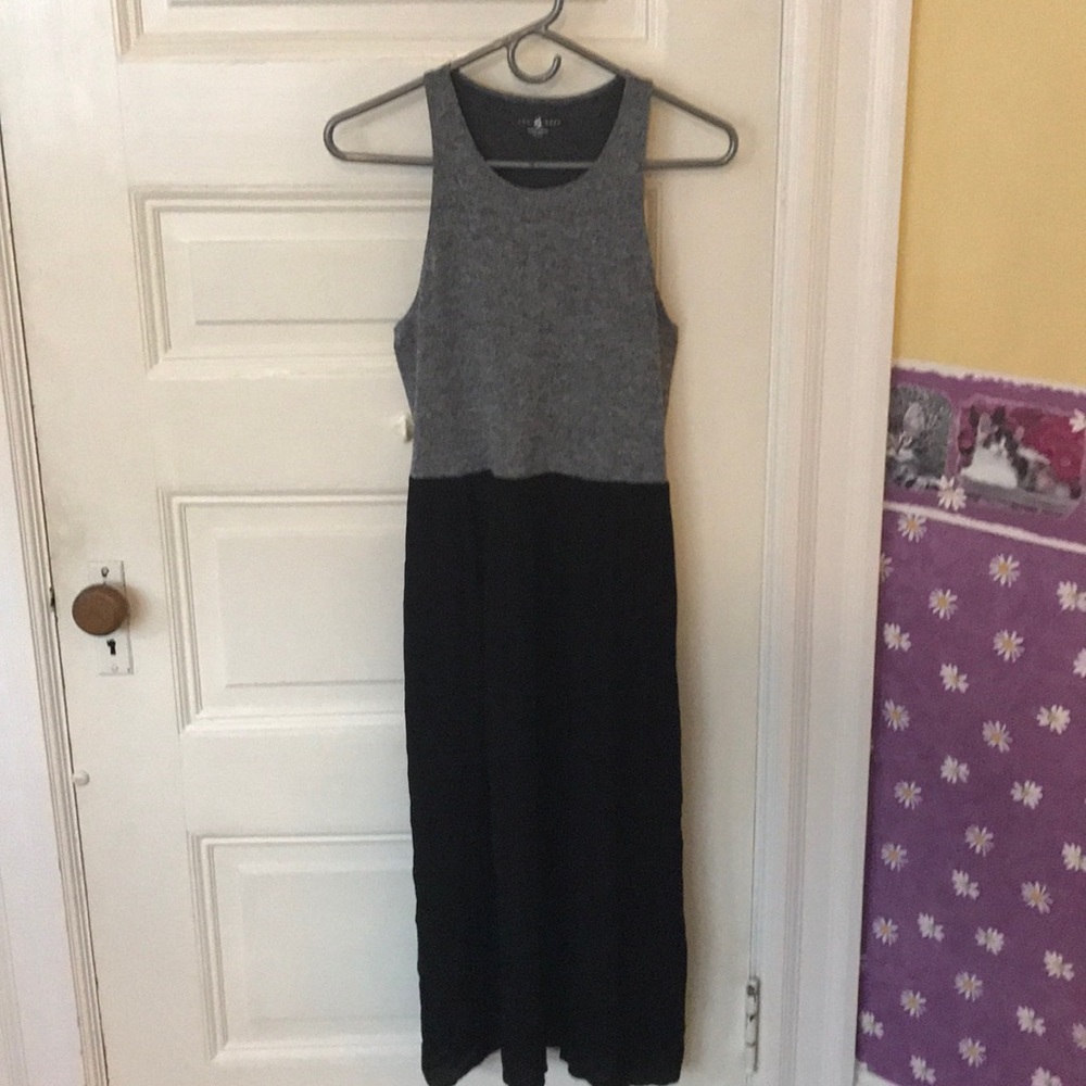 Lou & Grey Gray and Black Midi/Maxi Dress